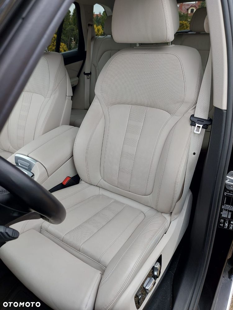 BMW X5 xDrive30d - 9