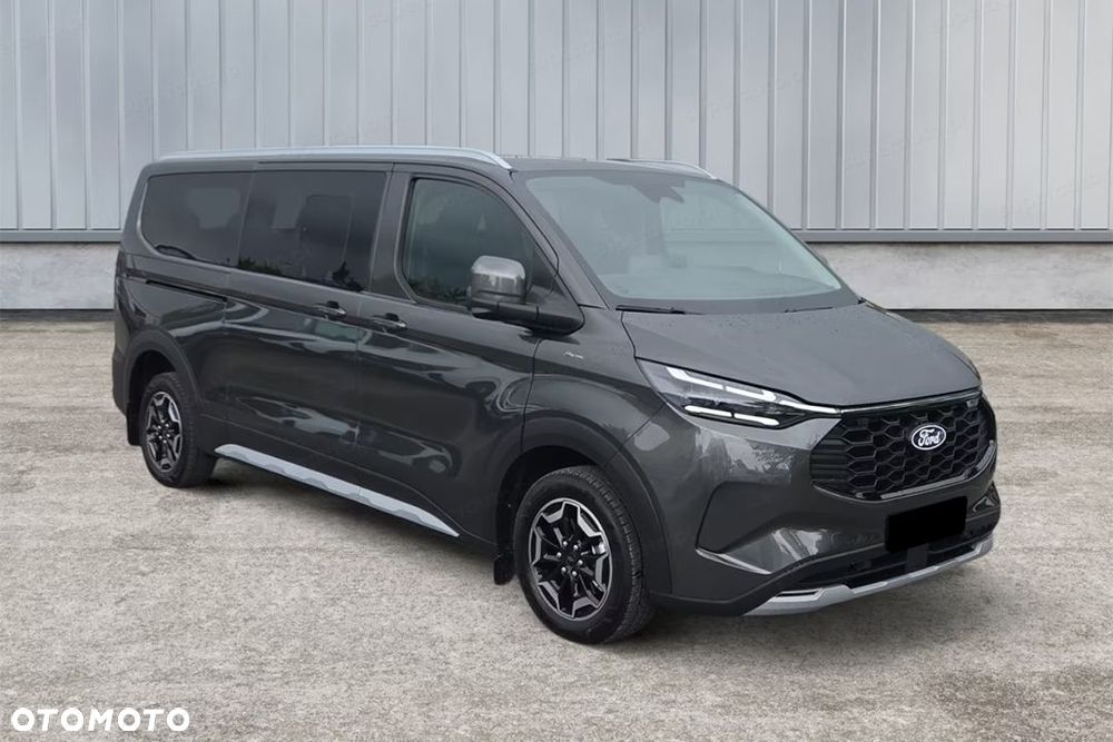 Ford Tourneo Custom - 3
