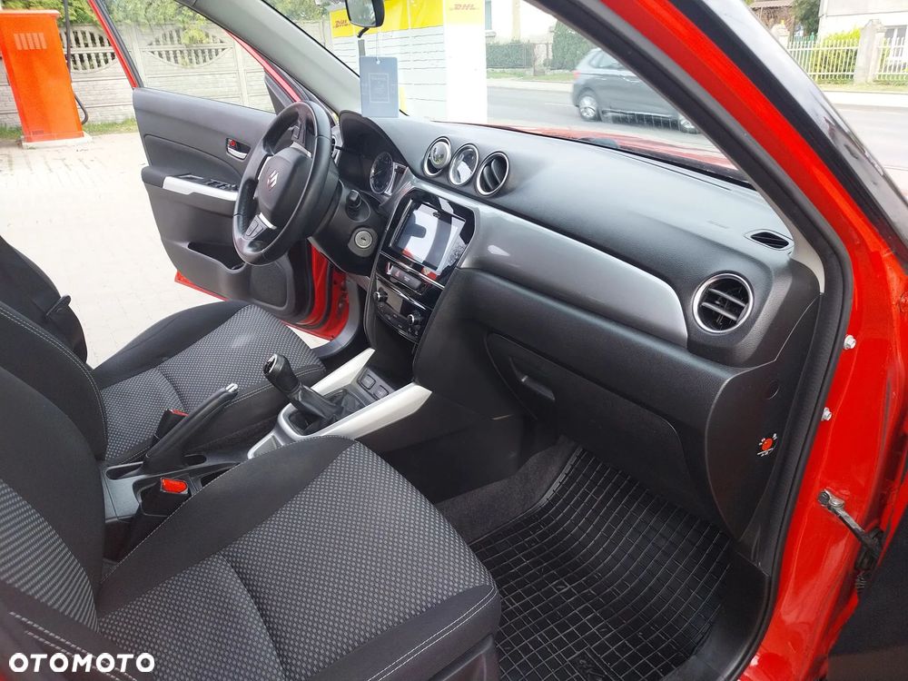 Suzuki Vitara - 8