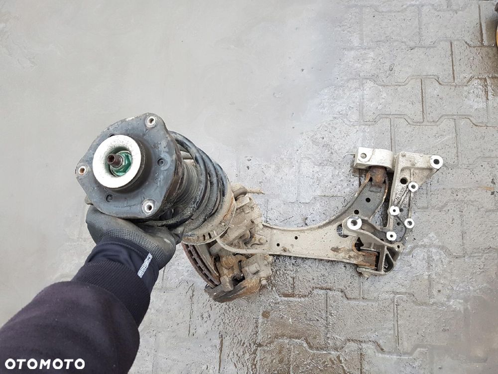 AUDI A3 8P 04-08r 1.8 TFSI AMORTYZATOR ZWROTNICA PRAWA PRZÓD - 3