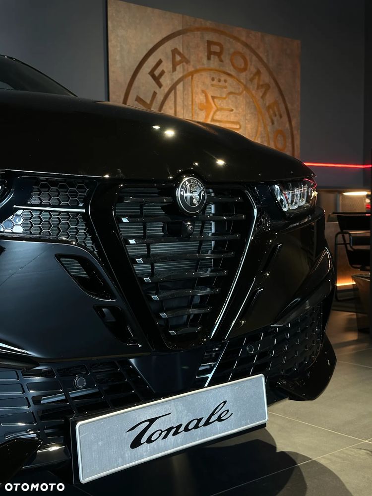 Alfa Romeo Tonale 1.5 T4 GSE mHEV Veloce DCT - 2