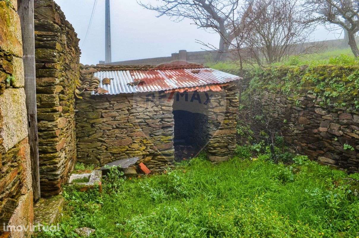 Terreno  para venda - Grande imagem: 2/14