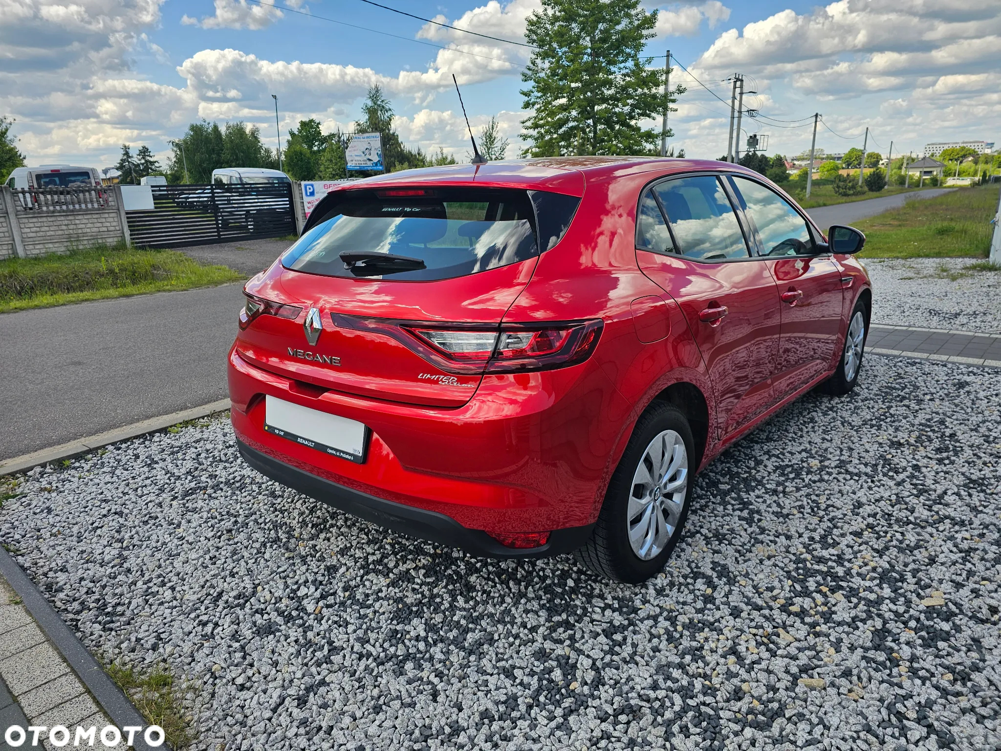 Renault Megane 1.6 SCe Life - 4