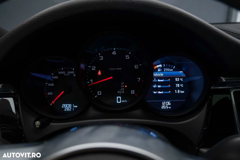 PORSCHE Macan 2016 — imagine 16
