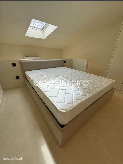 Excelente Moradia T0+1 Duplex ao Campo 24 de Agosto - Grande imagem: 4/10