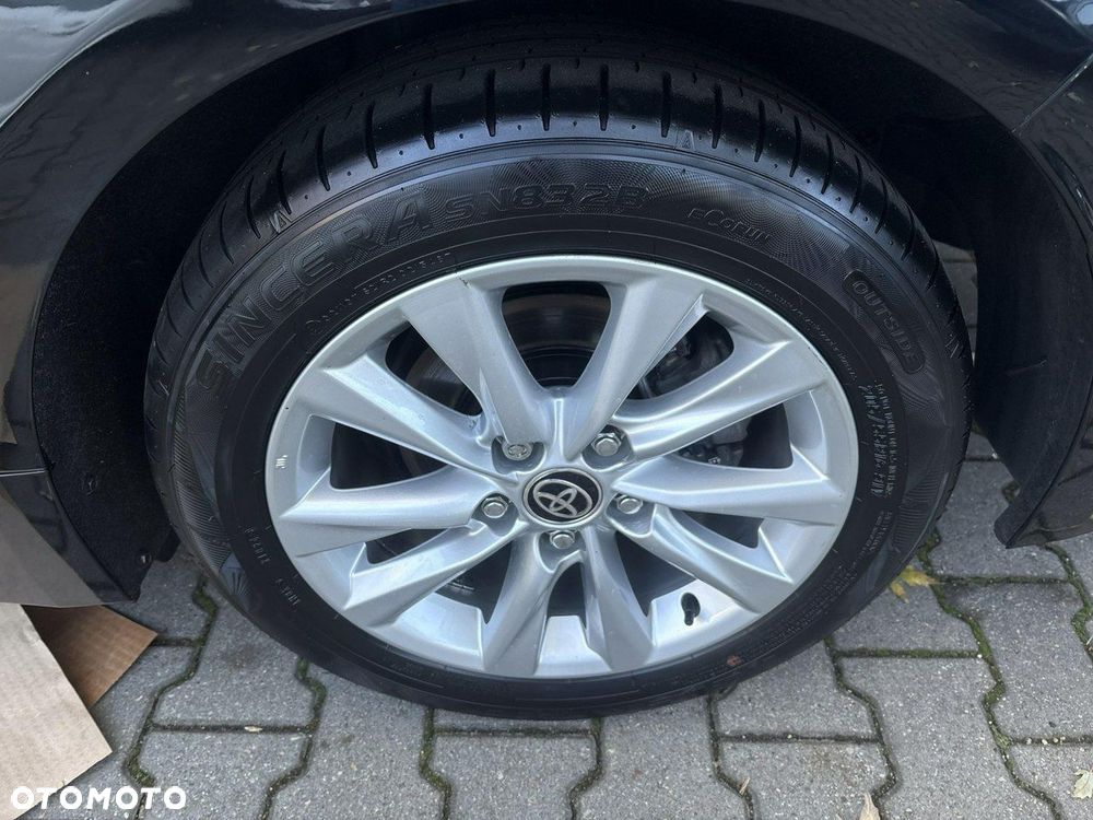 Toyota Corolla 1.8 Hybrid Comfort - 27