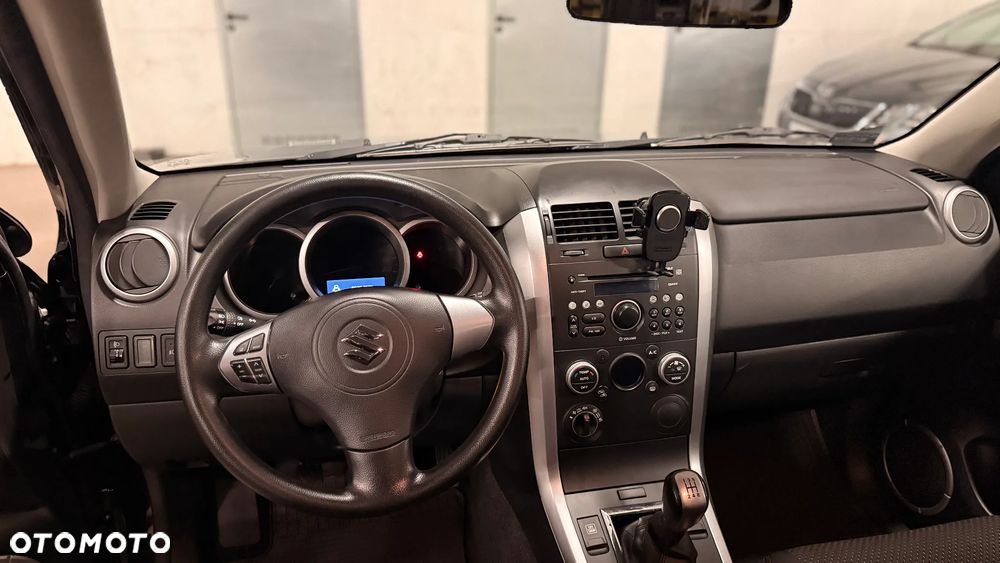 Suzuki Grand Vitara - 10
