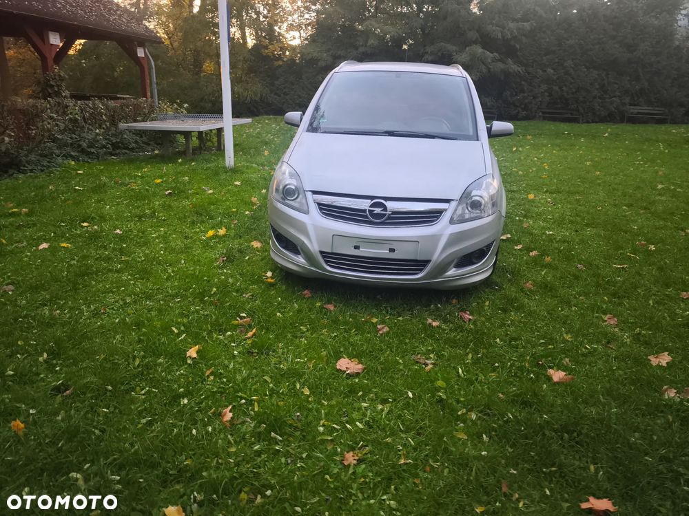 Opel Zafira - 7