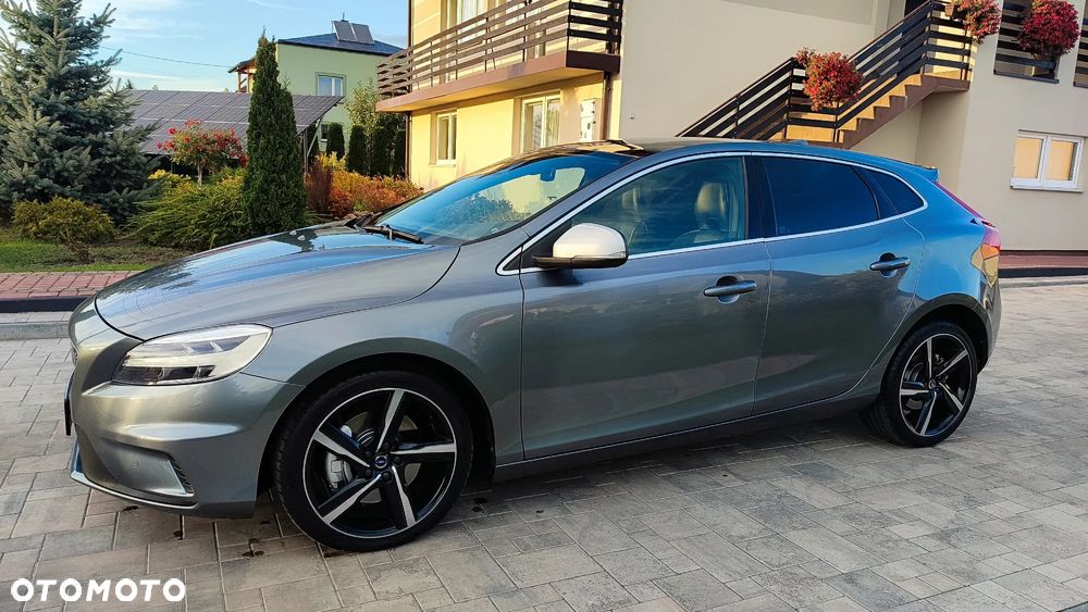 Volvo V40 D3 Momentum - 16