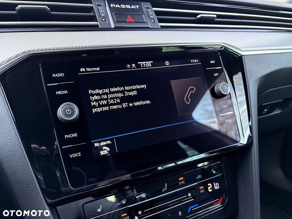 Volkswagen Passat - 21