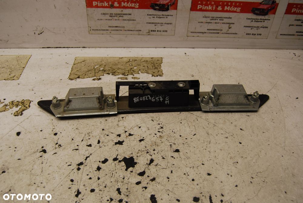 PODŚWIETLENIE TABLICY BLENDA KLAPY 8E0827657G AUDI A6 C6 KOMBI A4 B7 8E0827657H 8E0827657D - 2