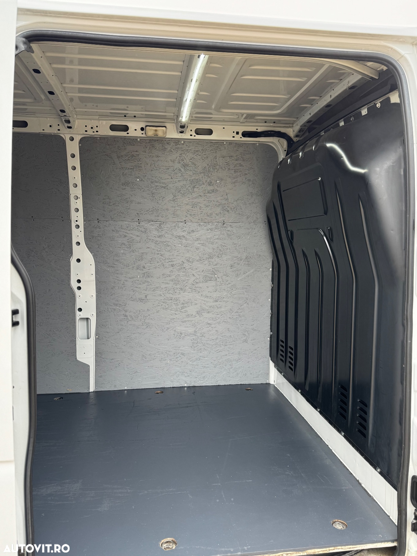 Renault Master 2020-12 2.3diesel 150Cp - 9