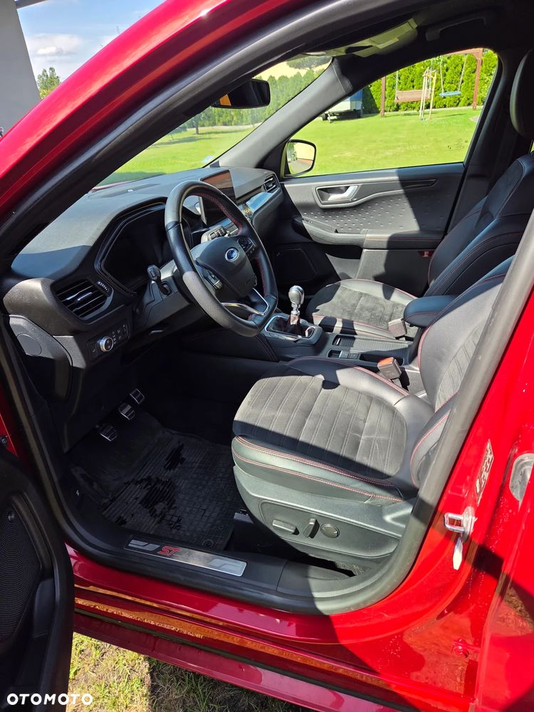 Ford Kuga 1.5 EcoBoost FWD ST-Line X - 16