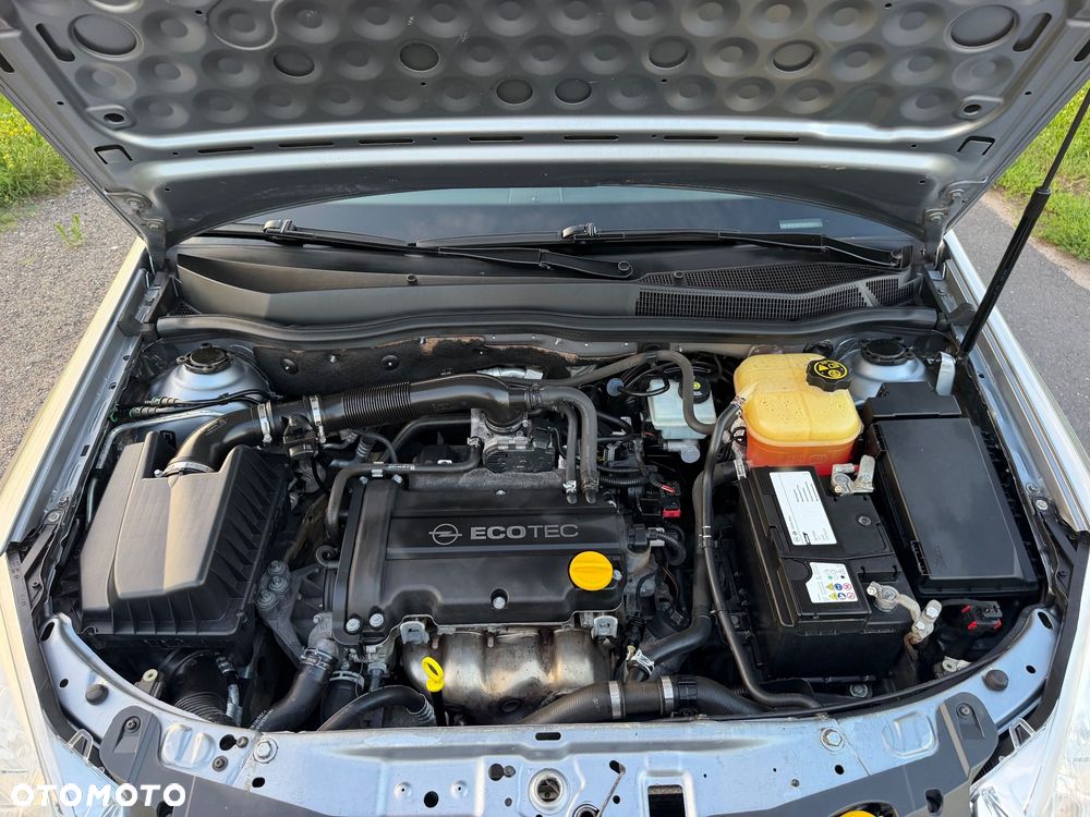 Opel Astra 1.4 Enjoy - 11