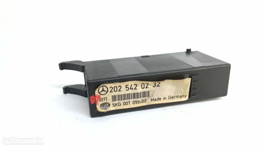 CENTRALINA DAS LUZES MERCEDES CLASE C (W202) BERLINA 250 TD (202.128) - 1