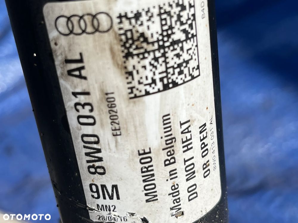 ZWROTNICA LEWY PRZÓD AUDI A4 B9 8W0407241 F ZAWIESZENIE PRAWE AMORTYZATRO A4 B9 - 6