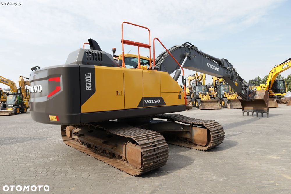 Volvo EC220EL - 35