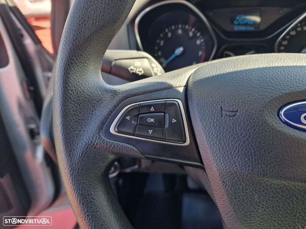 Ford Focus 1.0 SCTi Trend - 16