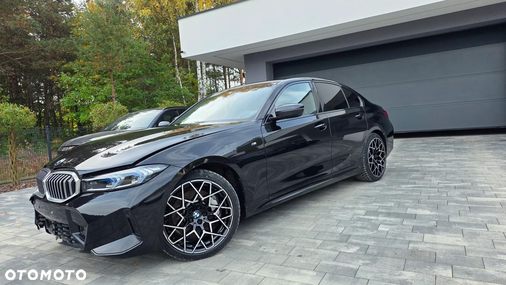 BMW Seria 3 330i xDrive M Sport sport - 2