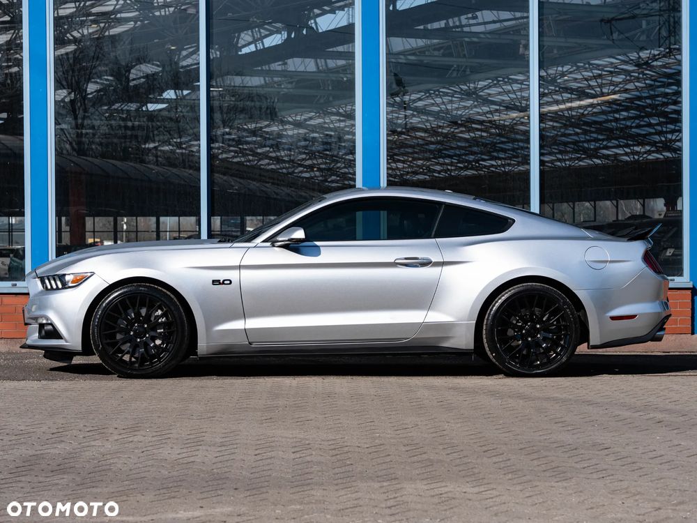 Ford Mustang - 9