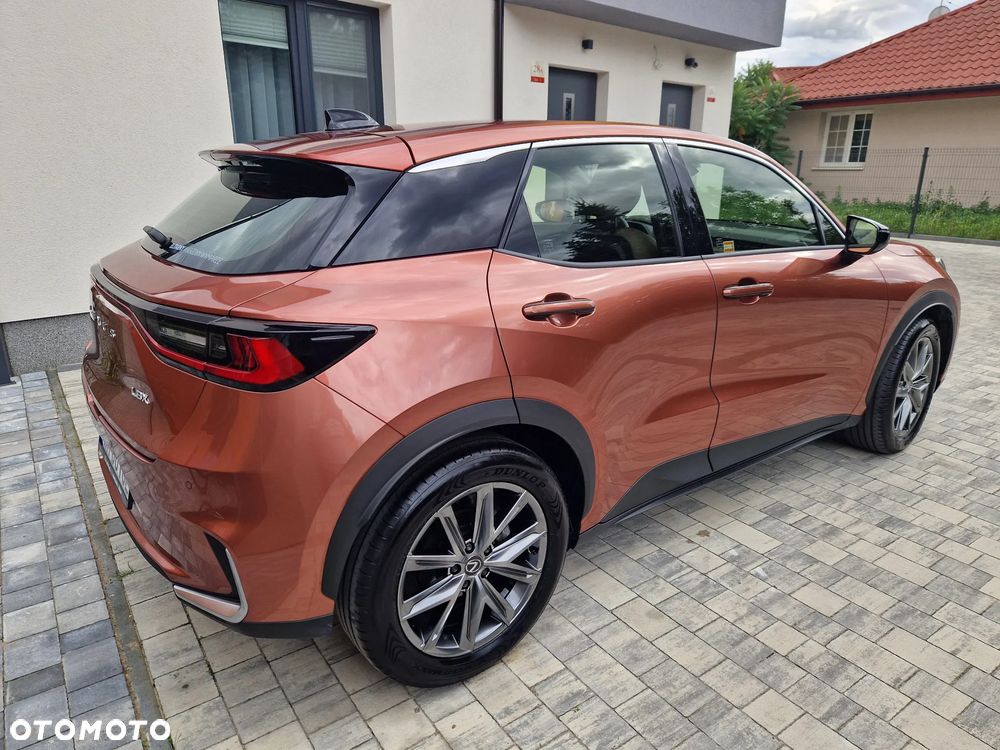Lexus LBX 1.5 Hybrid Elegant - 2