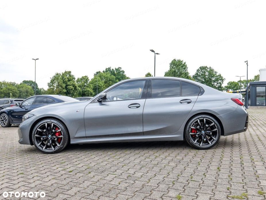 BMW Seria 3 330i xDrive M Sport sport - 9