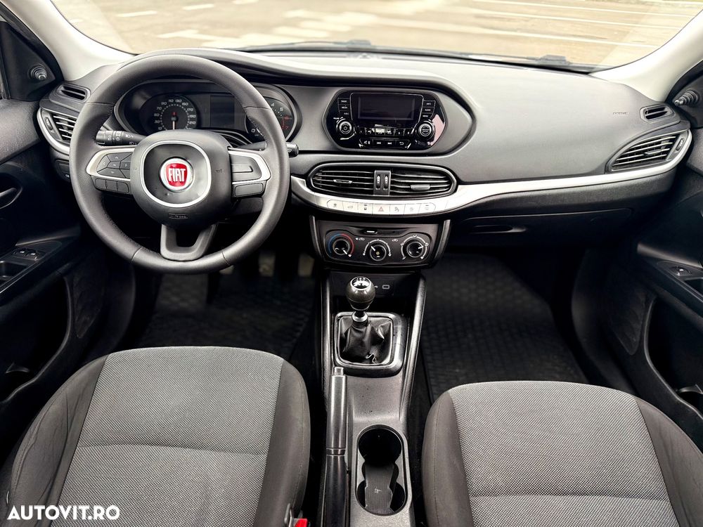 Fiat Tipo 1.4 Easy - 13