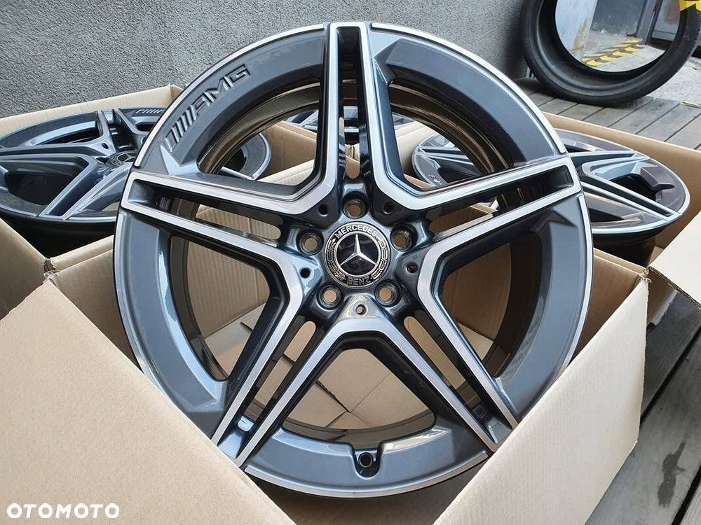 Oryginał felgi 19cali Mercedes AMG GLA GLB V klasa A2474011500 - 2