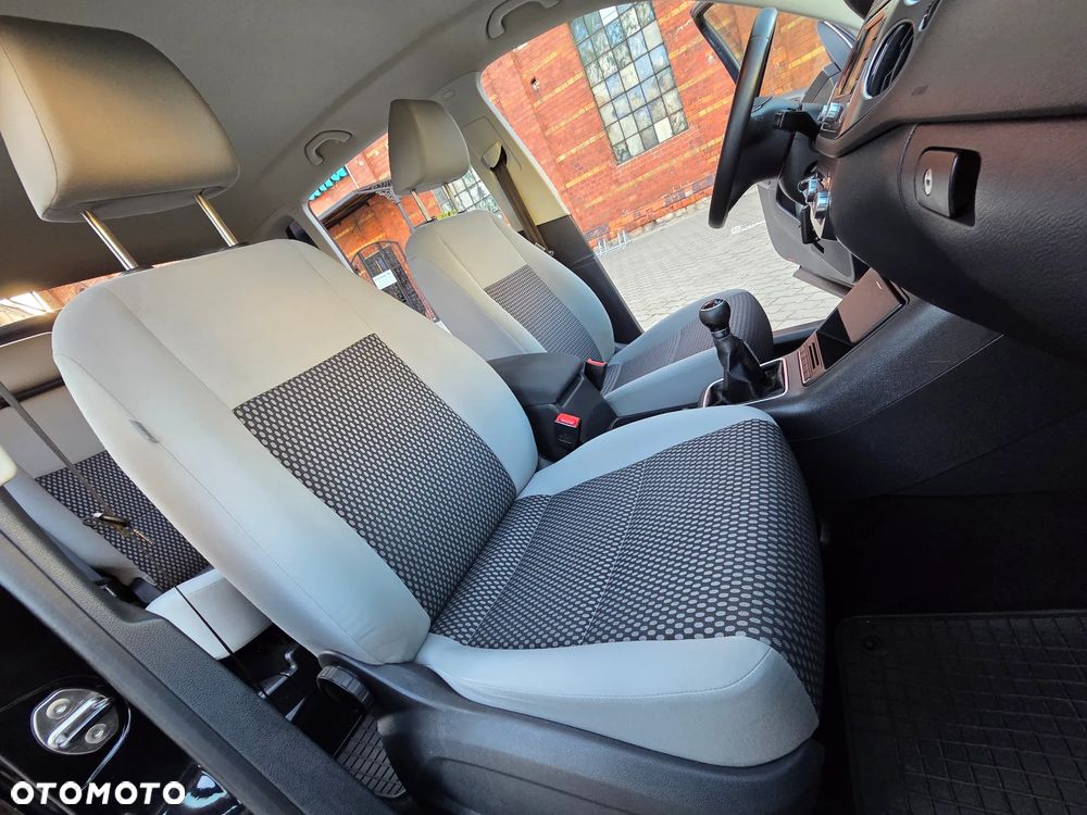 Volkswagen Tiguan 2.0 TDI DPF BlueMotion Technology Sport & Style - 26