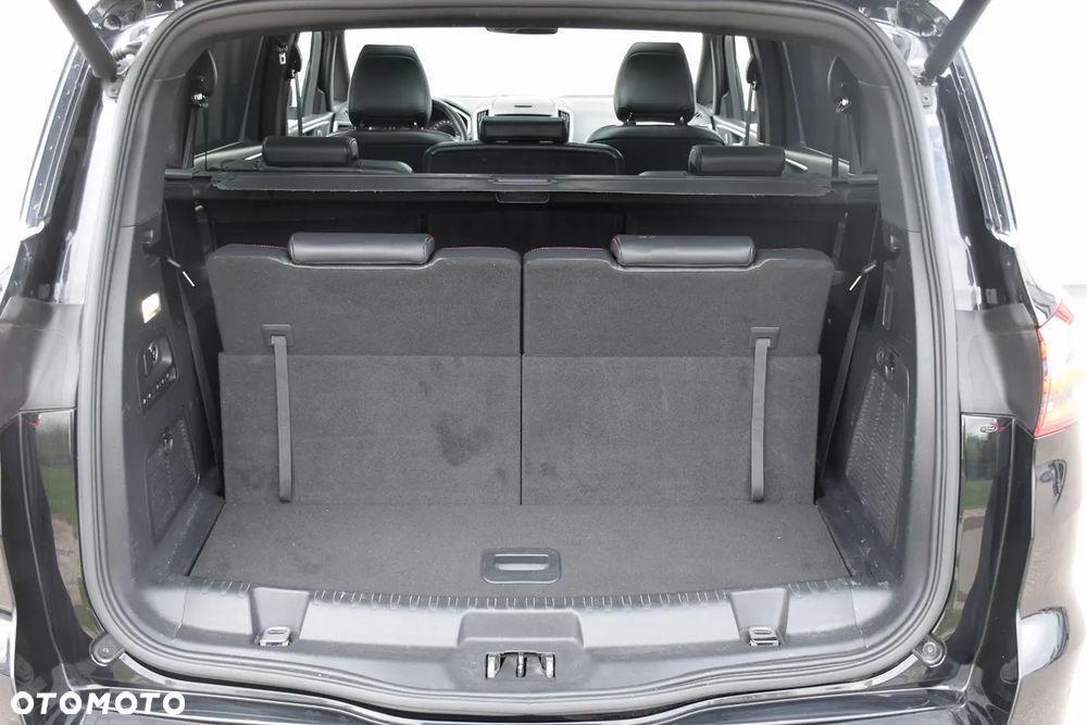 Ford S-Max 2.0 TDCi ST-Line PowerShift - 38