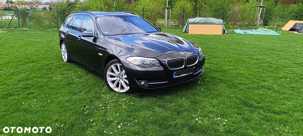 BMW Seria 5 530d xDrive Luxury Line - 5