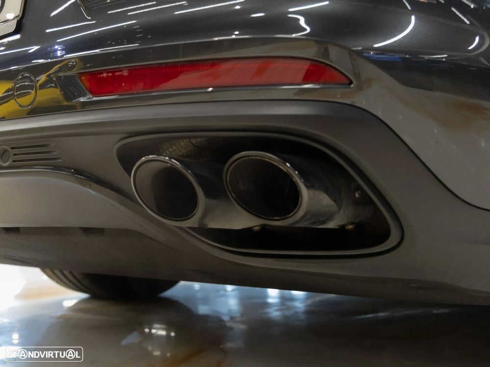 Porsche Panamera 4 Platinum Edition - 20