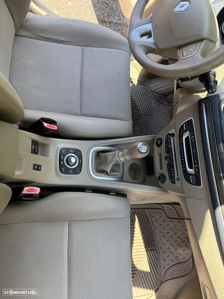 Renault Mégane 1.5 dCi Luxe - 24