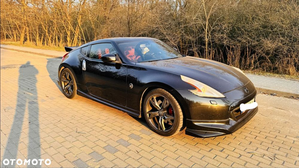 Nissan 370 Z - 5