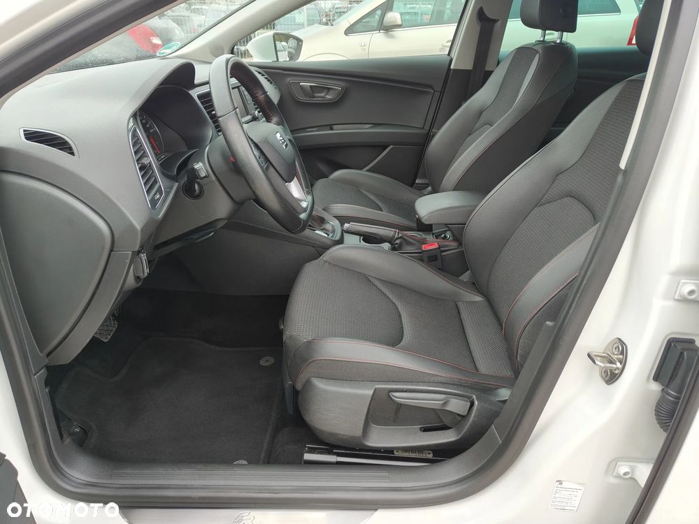 Seat Leon 2.0 TDI DPF Ecomotive DSG FR - 14