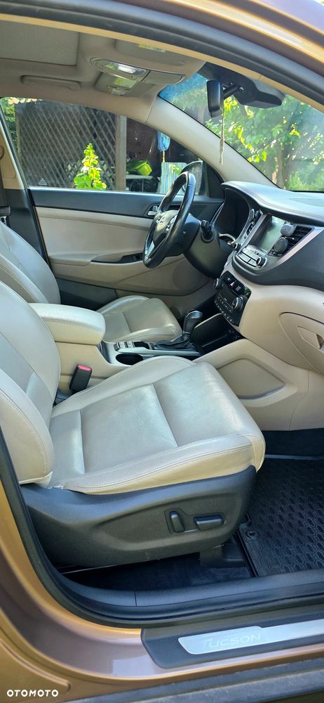Hyundai Tucson 1.6 GDi 2WD DCT Premium - 9