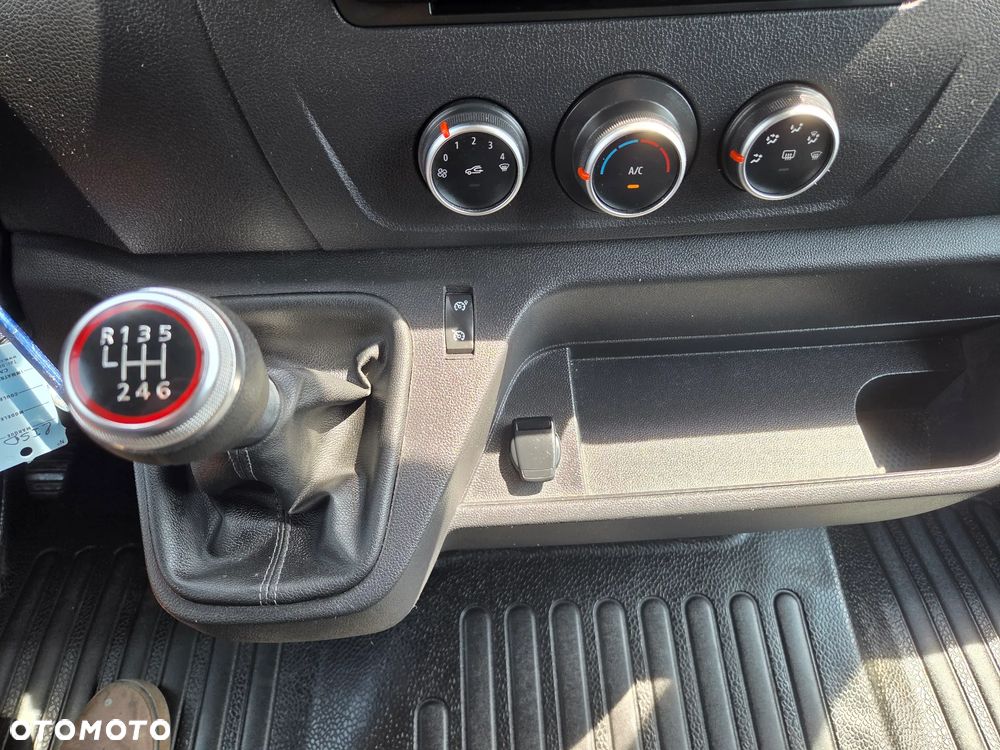 Renault Master - 21