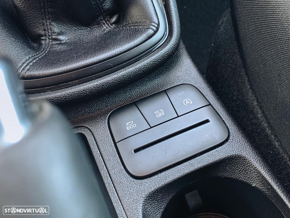 Ford Fiesta 1.1 Ti-VCT Titanium - 12