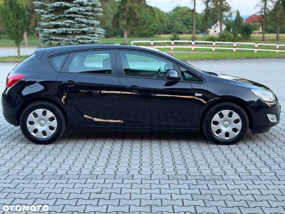 Opel Astra 1.7 CDTI - 6