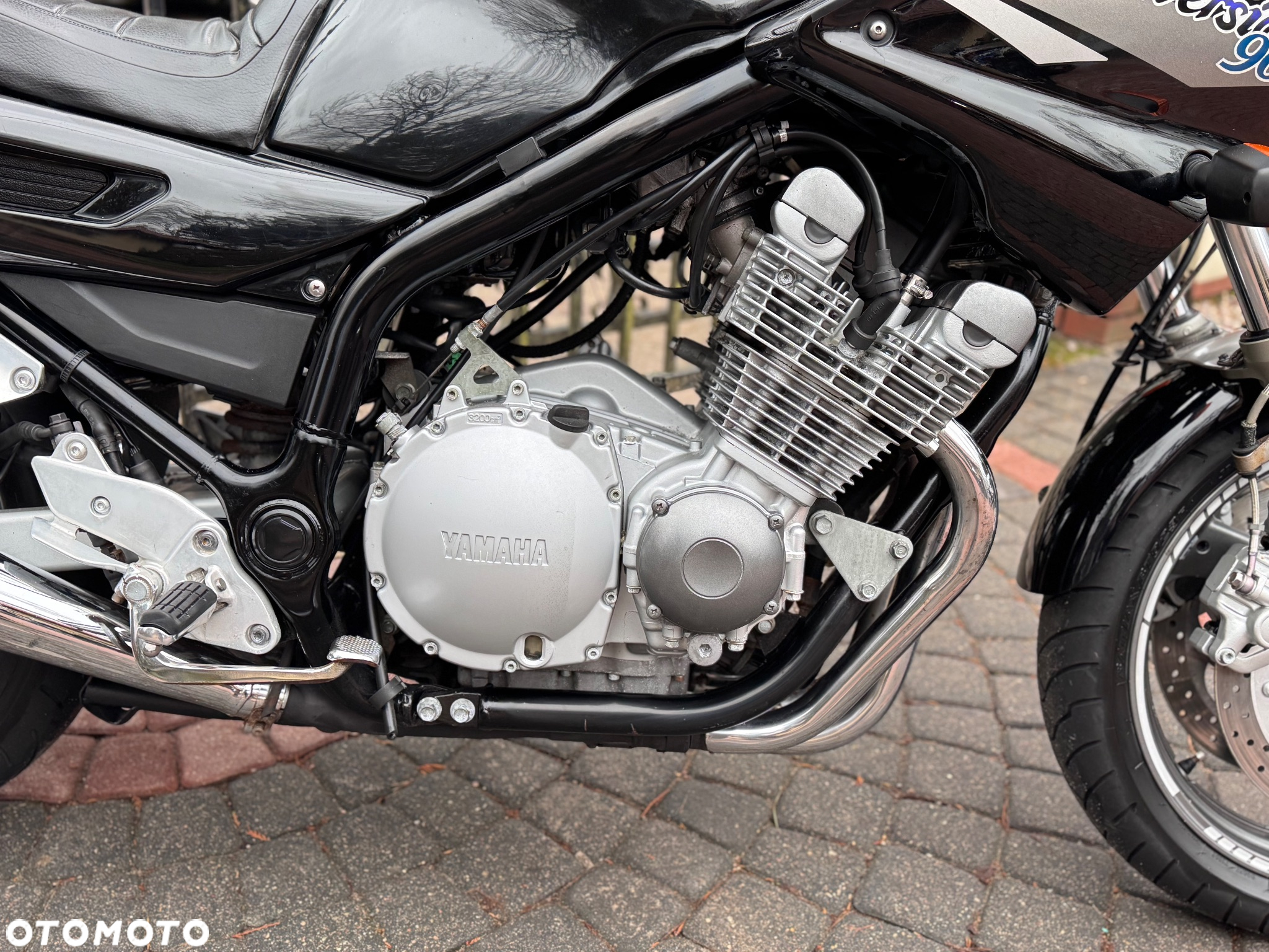 Yamaha XJ - 13