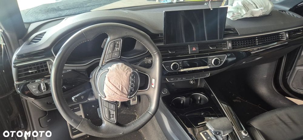 Audi A4 Avant 40 TFSI mHEV S tronic - 26