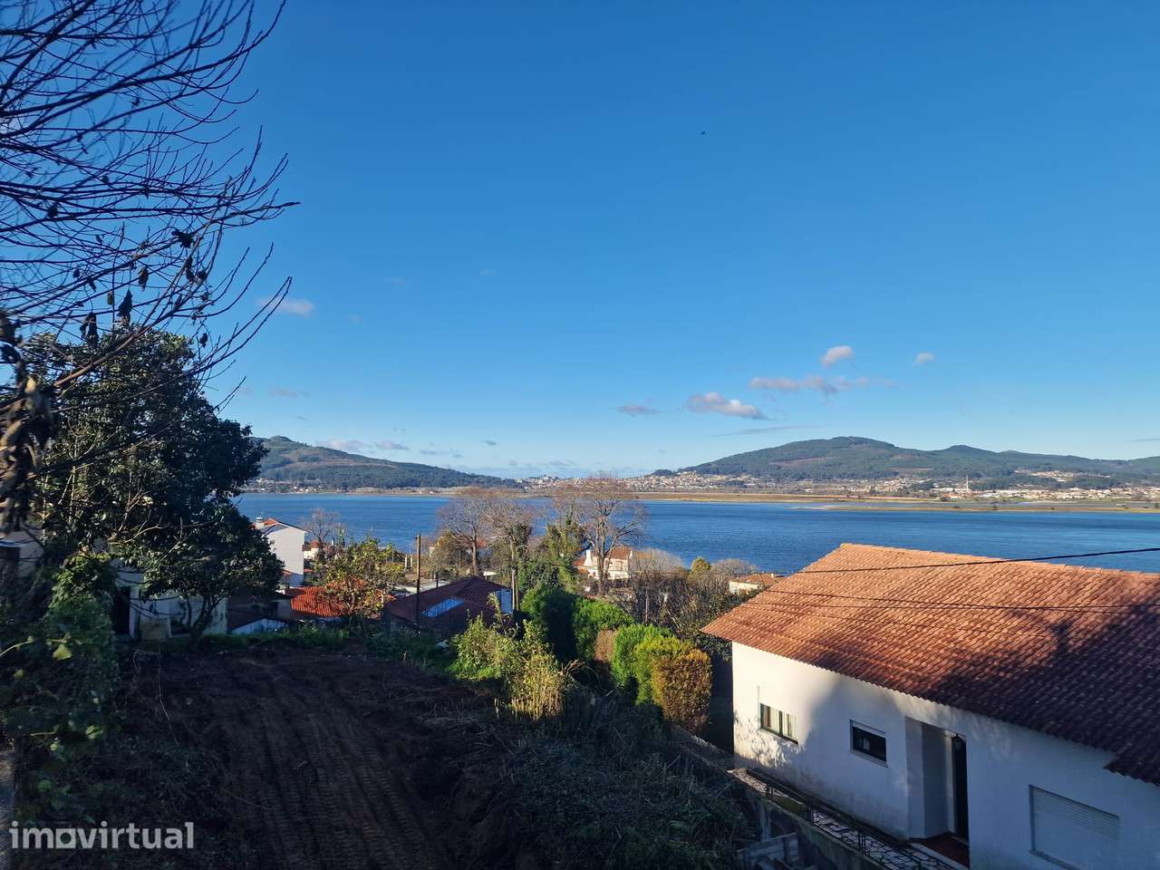 Terreno urbano em Seixas com acesso pavimentado