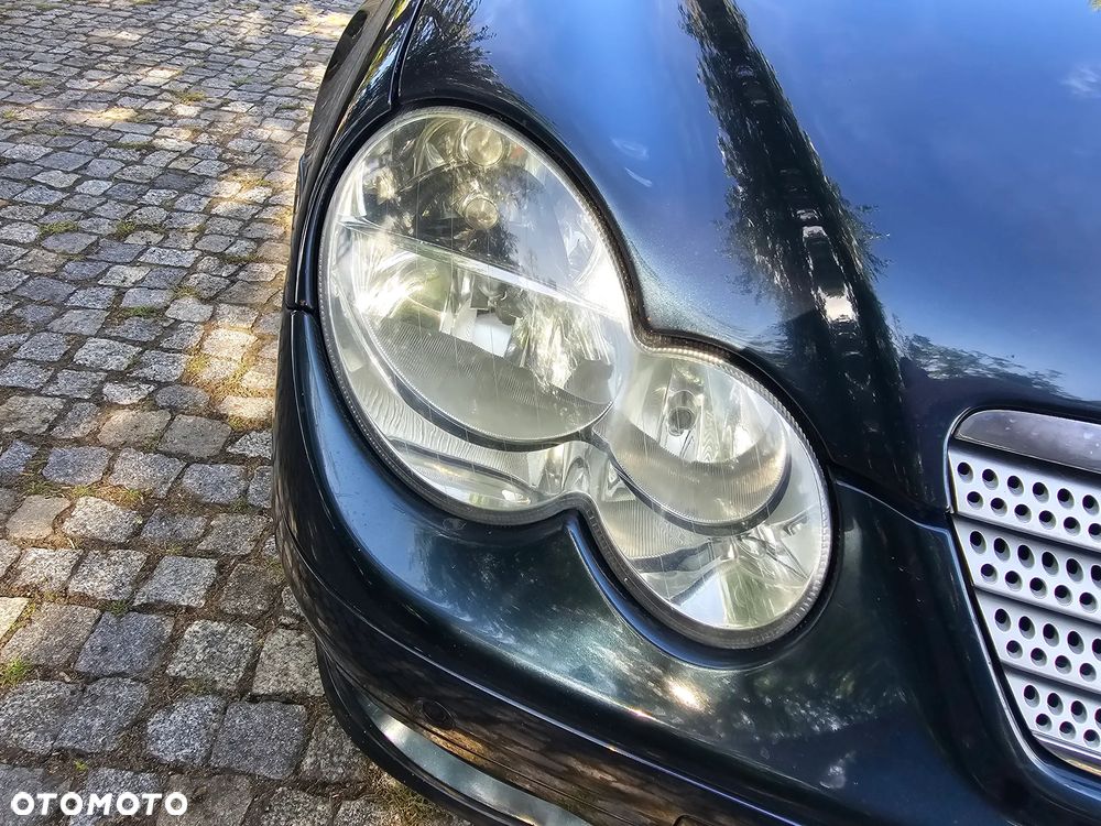 Mercedes-Benz Klasa C - 12