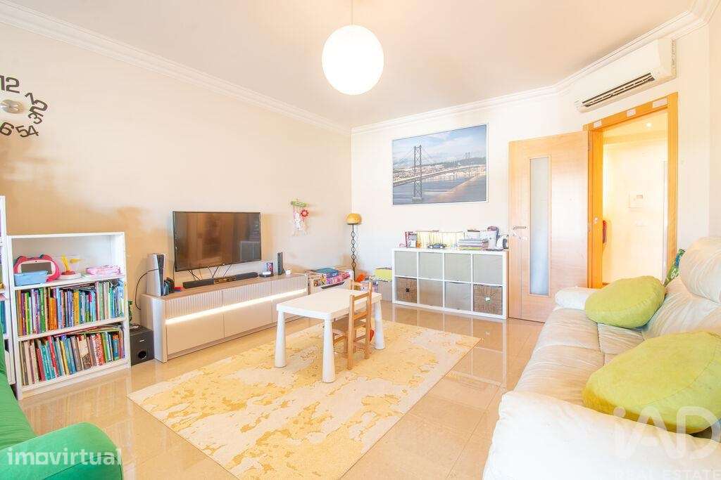 Apartamento T2 em Cadaval e Pêro Moniz de 153 m2 - Grande imagem: 4/31
