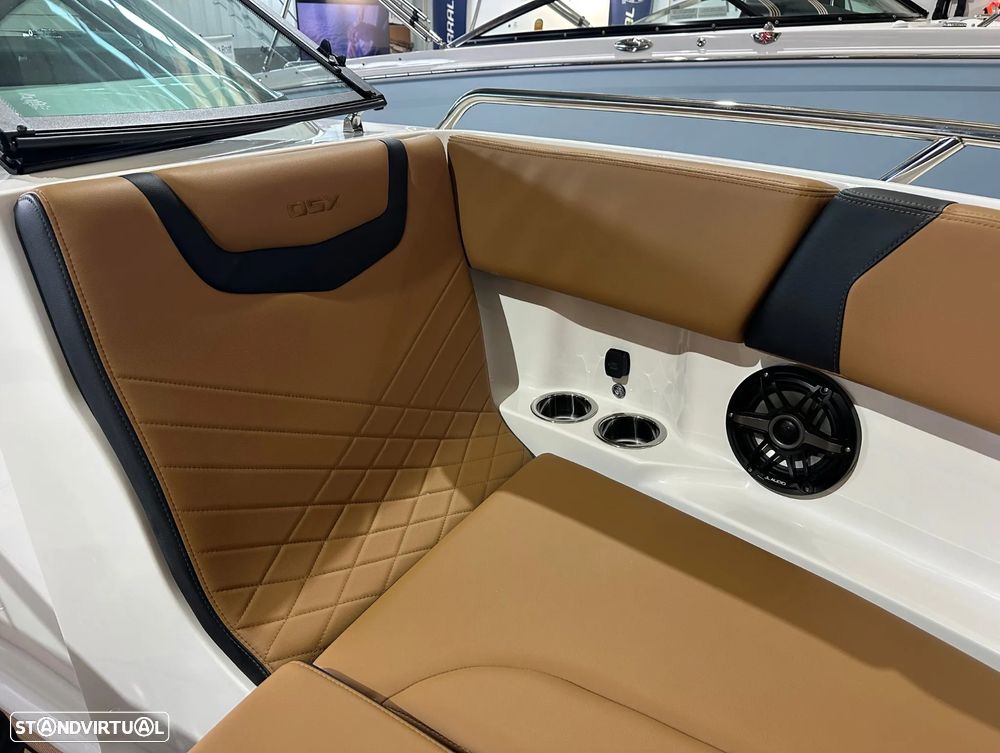 Chaparral 250 OSX - 27