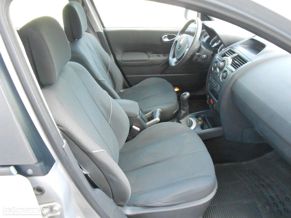 Renault Mégane 1.5 dCi Confort Dynamique - 26