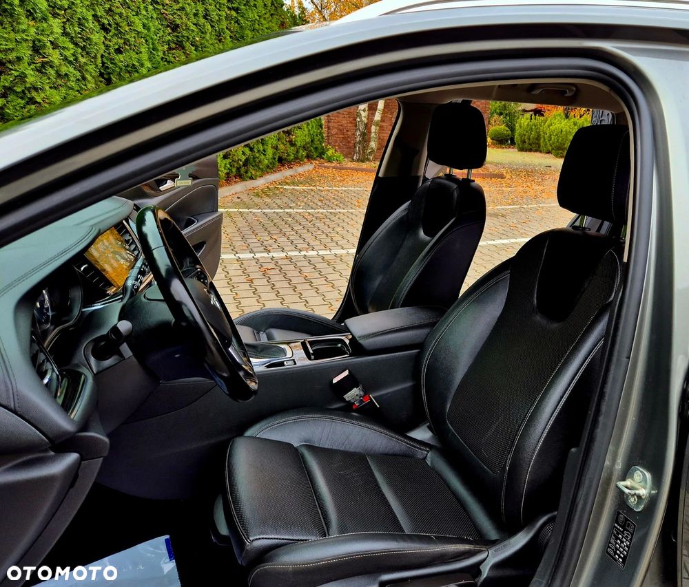 Opel Insignia 2.0 CDTI Exclusive S&S - 27