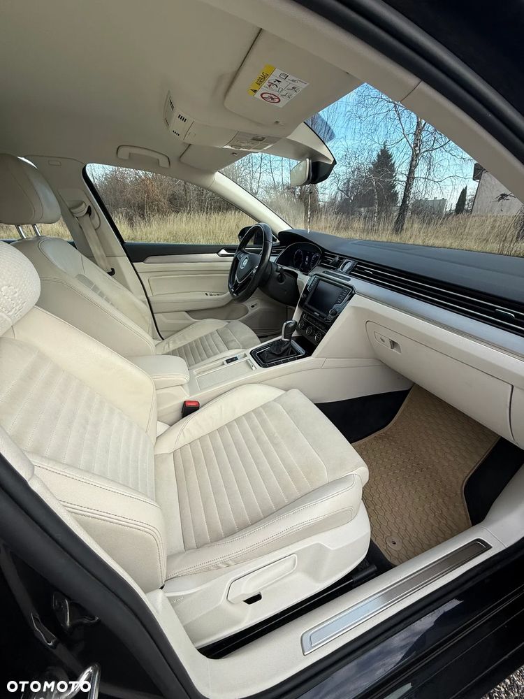 Volkswagen Passat 2.0 TDI BMT Highline DSG - 16