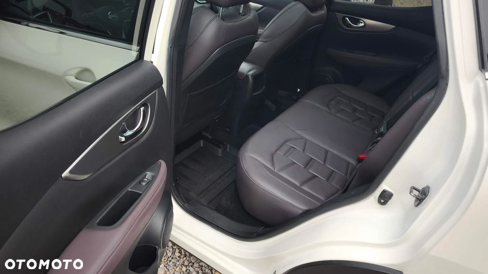 Nissan Qashqai 1.6 DIG-T Tekna+ - 10