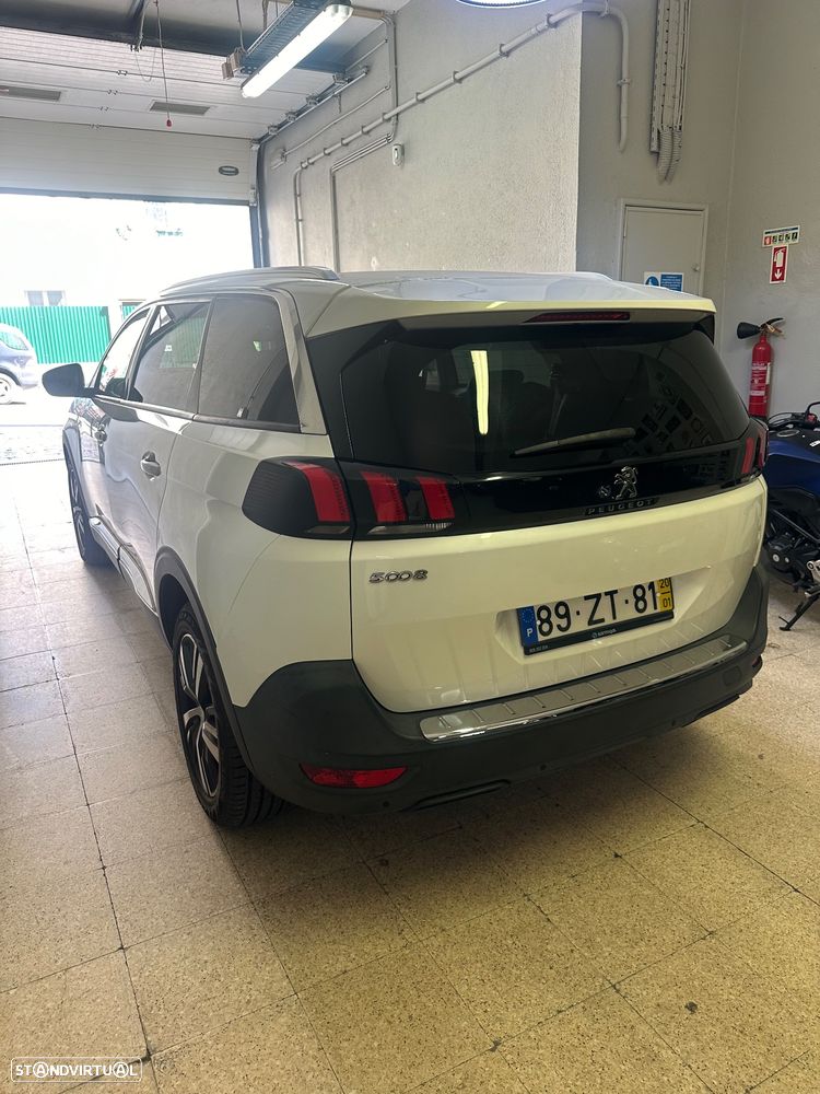 Peugeot 5008 1.5 BlueHDi Allure Pack EAT8 - 25